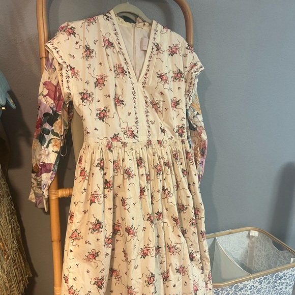 Gal Meets Glam Cream Cecily Dress, Size 8 - Picture 3 of 3